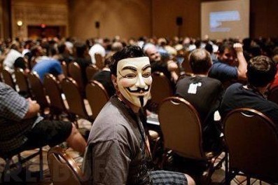 纳德光学发布新品GOOVIS：真正的移动3D影院